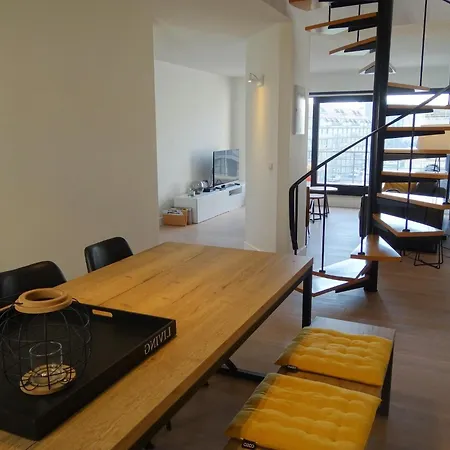 In With Terrace Apartment *